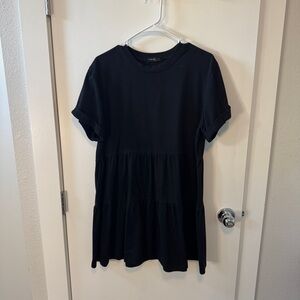 SHEIN Black Short Sleeve Tiered Dress